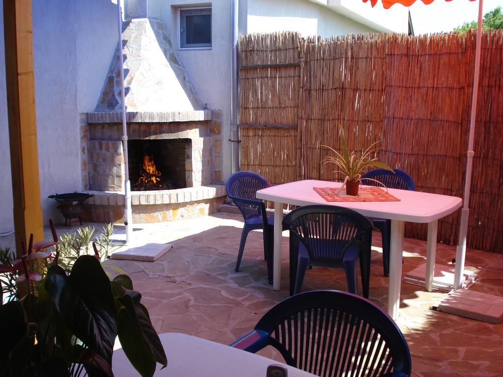 Prestige Hotel Sinemoretz Bagian luar foto